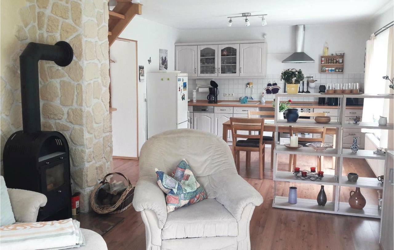 Awesome Home In Alt Schwerin With Wifi Екстер'єр фото